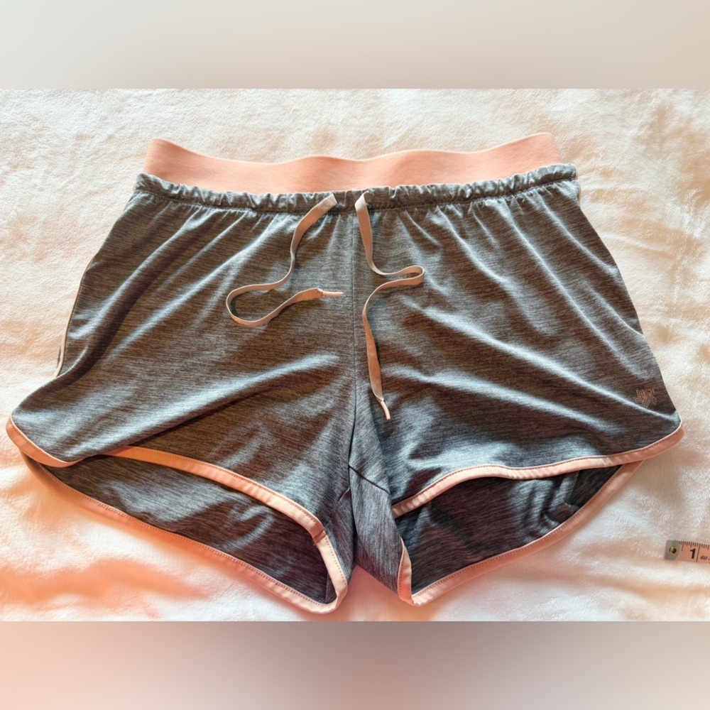 Tek Gear DRYTEK Athletic Shorts Womens Medium Gray Running Workout Shorts